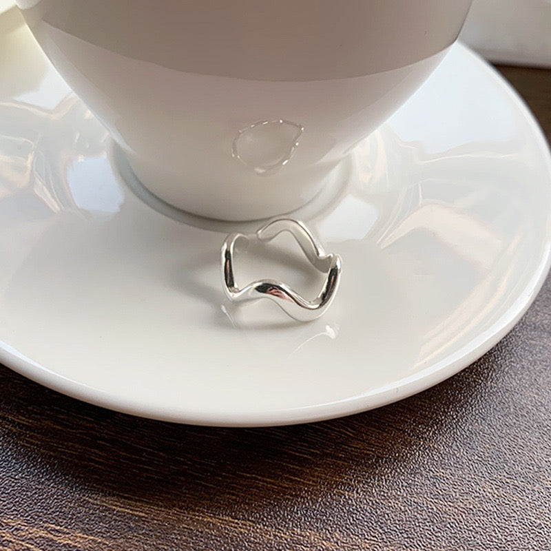 Anello a onde in argento