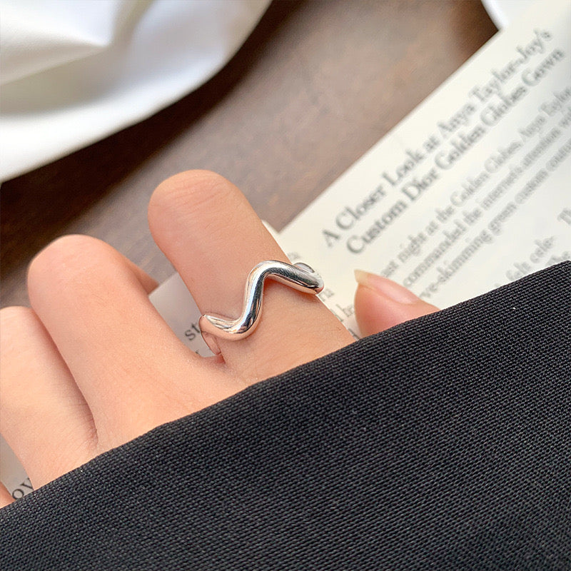Silver Wave Ring