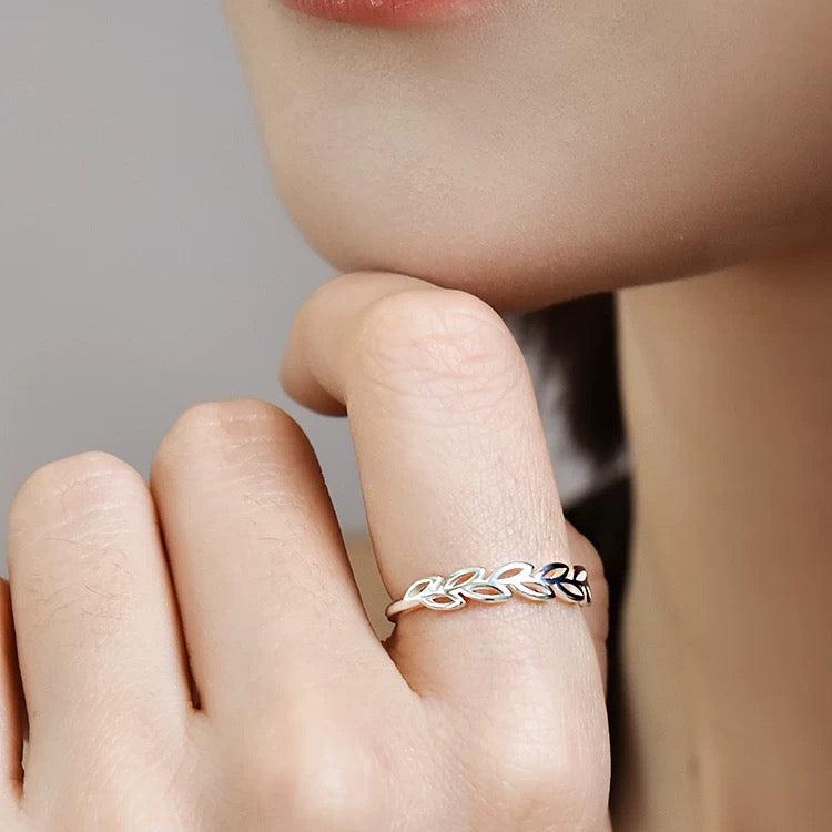 Silver Leaf Ring