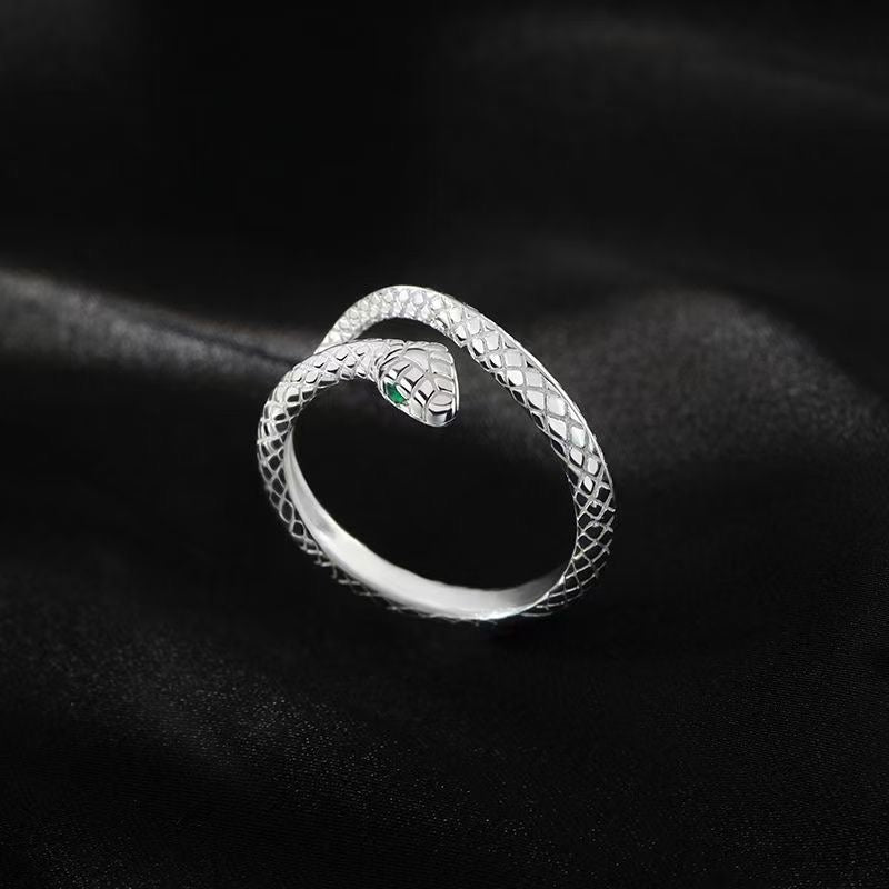Anello serpente in argento puro