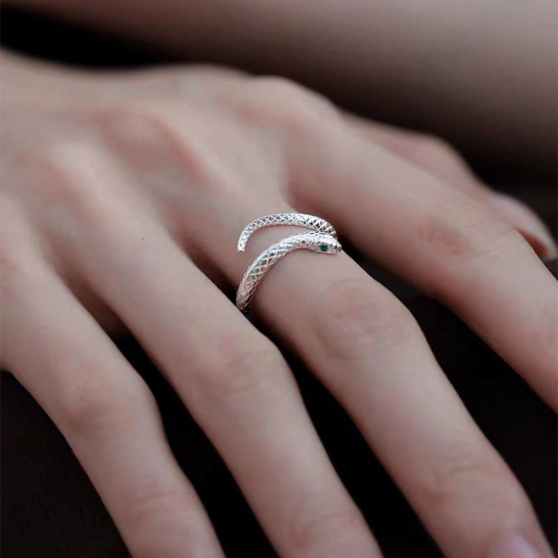 Anello serpente in argento puro